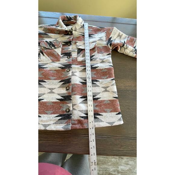 Small altar'd state south west shacket western - Picture 13 of 16